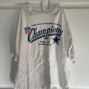 Logo seven 1998 NFC East division, Dallas Cowboys championship T-shirt